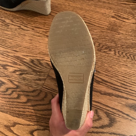 Toms wedges, size 7.5 - Picture 6 of 9